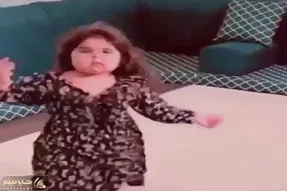 آواز شاد؛ دختربچه کوفته قلقلی جوری عربی رقصید بال در میاری از اداهاش یه جا بند نمیشه