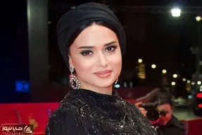 آواز احساسی؛ حال زار پریناز ایزدیار تو عروسی شوهر سابقش وسط بزن و بکوب قلبتو یخ میکنه