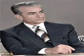 سفر به ایام قدیم؛ کت واک محمدرضا پهلوی با حوله تن پوش جلو جماعتی