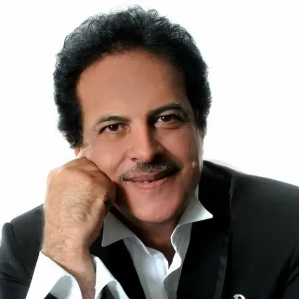 (عکس) کرونا مرتضی برجسته خواننده لس‌آنجلسی را هم عزادار کرد
