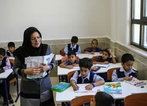 صفر تا صد فوق العاده ویژه فرهنگیان؛ بالاخره چقدر به حقوق معلمان اضافه می شود؟