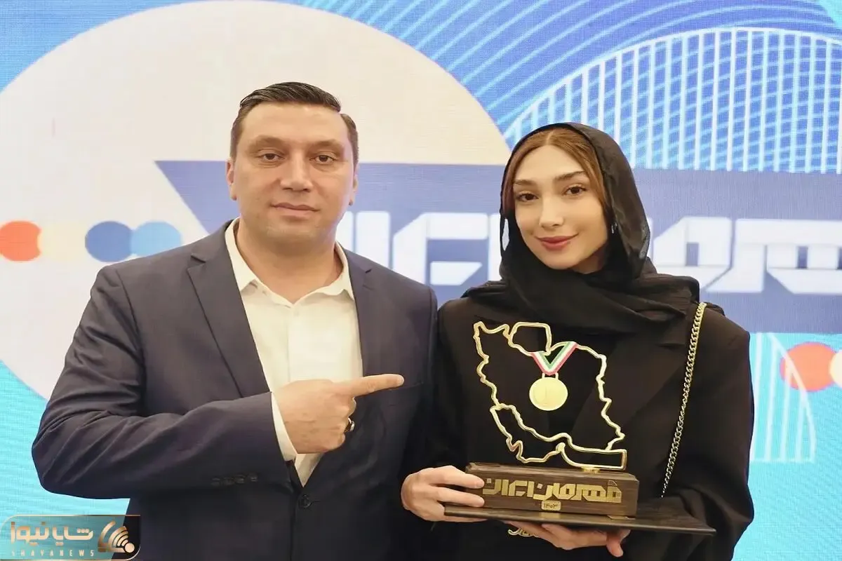 صحبت های مبینا نعمت زاده در مسیر پیاده روی اربعین