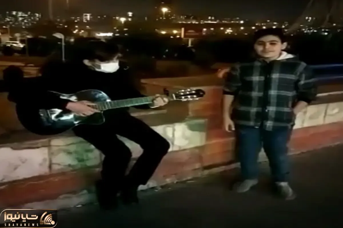 آواز احساسی؛ پسربچه ها نباید تو سن بلوغ بلند آهنگ بخونن