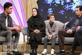 آواز احساسی/بچه های زوج ناشنوا با اینکه پدر مادرشون نمیشنون جوری خوندن اشک ضیا درومد