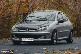 پژو ۲۰۶ مدل ۸۴، ۳۵۰ میلیون! خودروهای قدیمی چطور اینقدر گران شدند؟