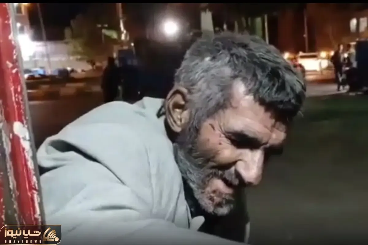 آواز احساسی؛ پیرمرد دلشکسته با لهجه شیرینش هق هق کنان از حسن زیرک میخونه که میگریی