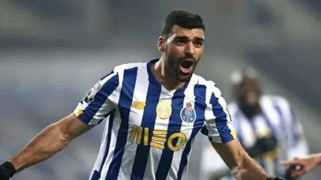 مهدی طارمی همبازی رونالدو؟!