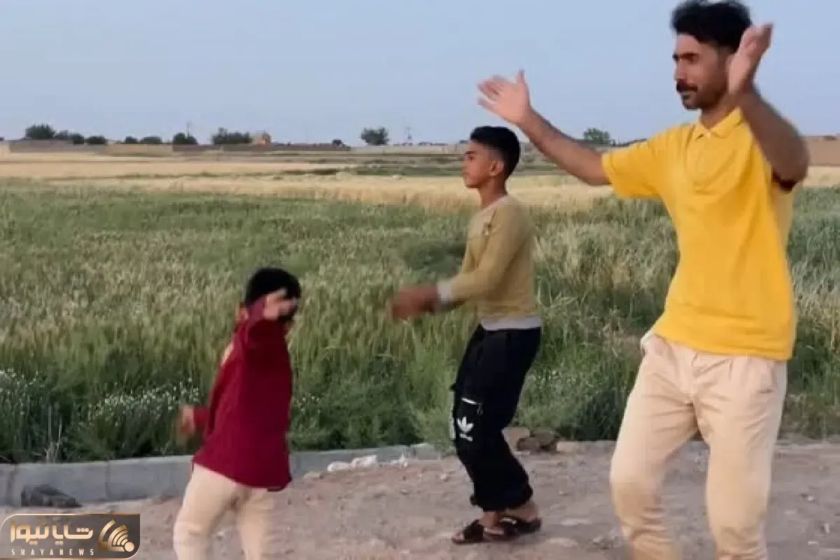 آواز محلی؛ پدر کارگر با دو پسر شاخ شمشاد فسقلیش چه رقصی میکنن فقط حرف بچه درمورد پدرش