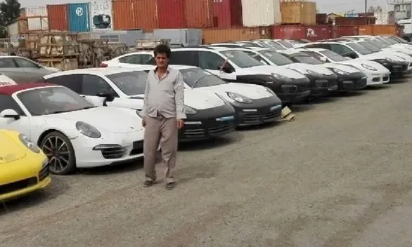 آمار خودروهایی که هنوز در گمرک خاک می خورند