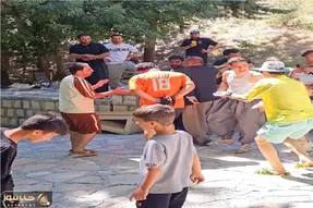 آواز اصیل؛ آقایون یجور رقص کوردی میرن توریستای دربندم وجد میان میپاچن وسط هربژی کورد