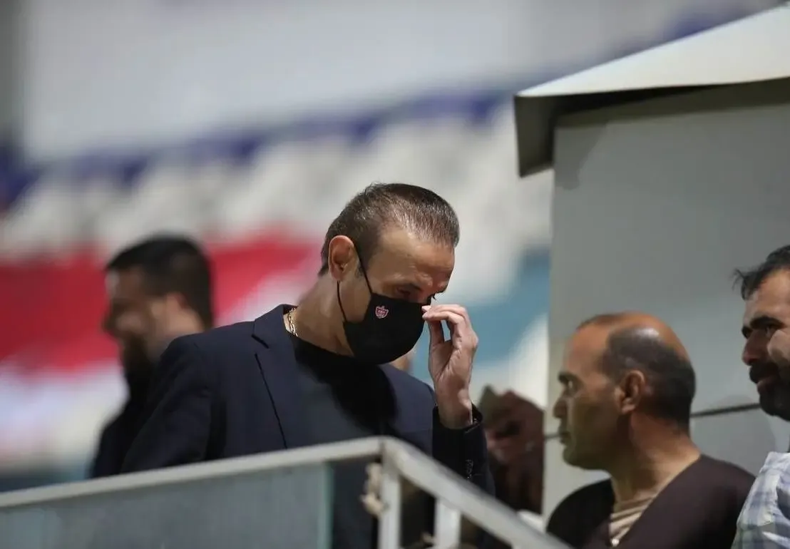درخواست هواداران از مدیران پرسپولیس؛ گل محمدی را اخراج کنید