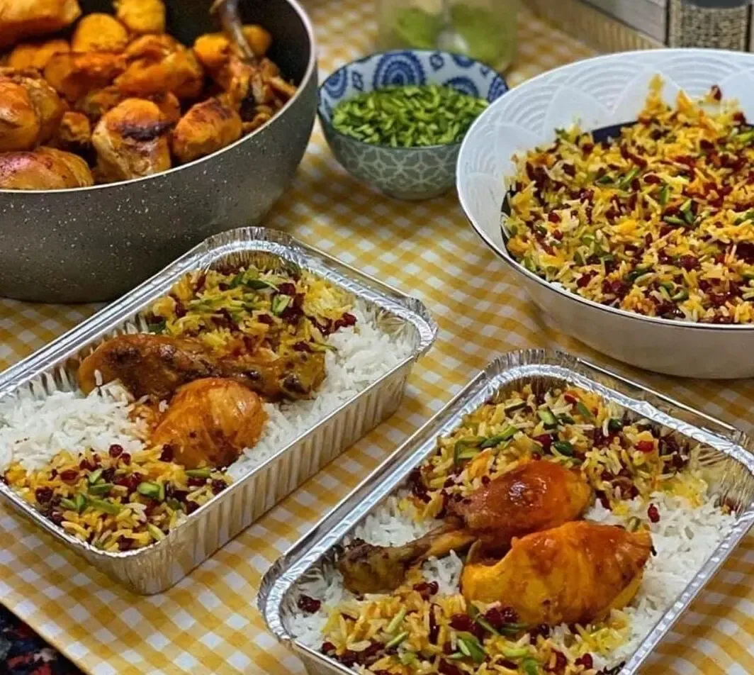 طرز تهیه زرشک پلو با مرغ نذری برای 50 نفر؛ همه چی راجع به درست کردن برنجِش