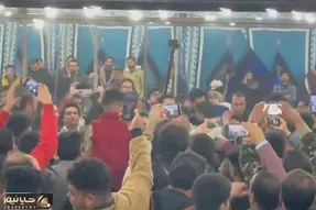 آواز محلی؛ تو عروسی آهنگ سوزناک دلبرت خنده کنه رو میخونه ملت چطور می رقصن فقط جمعیتو