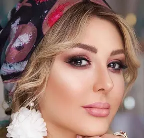 دماغ جنجالی نیوشا ضیغمی 10 هزار تا کامنت گرفت!
