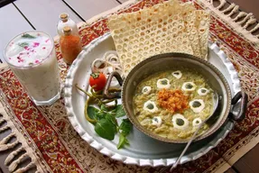 طرز تهیه یه کشک بادمجان خوشمزه؛ رازهای کشدار شدن آن