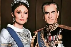 سفر به ایام قدیم سال 1387؛ بوسه فرح هزار چهره بر مزار محمدرضا پهلوی