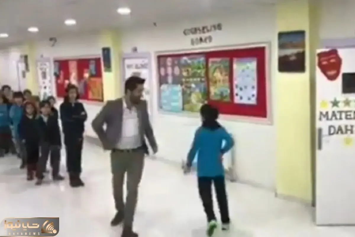آواز شاد؛ رقص حرفه ای معلمه با دانش آموزاش که سر صبحی بمب انرژی بهشون منتقل کرد