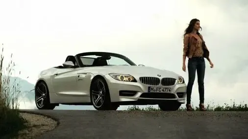 دختر BMW سوار و جنجالی خیابان اندرزگو دستگیر شد