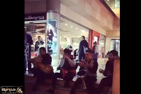 آواز خیابانی؛ ببینید این بند چه شاد آهنگ بندری امشو شوشه لیپک لیلی لونه رو میزنن