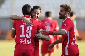 دو ستاره پرسپولیس قرارداد خود را فسخ می کنند؟!