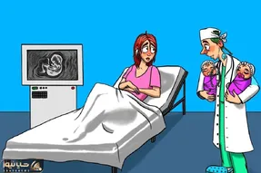 بازی فکری؛ اگه خدای هوشی بگو بین این خانم تازه زایمان کرده و بچه دوقلوها چی مشکوکه؟