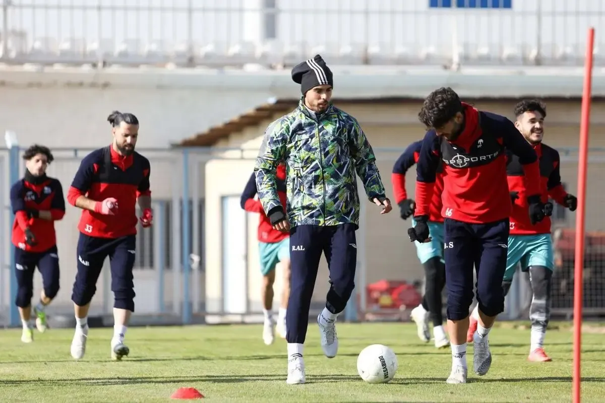 مدافع محبوب پاکو آماده شد