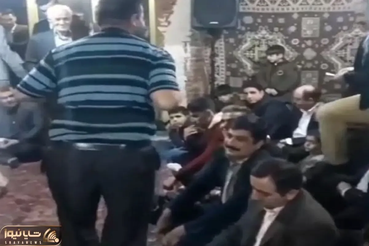 آواز شاد؛ این آقا با اهنگ اوستا کریم پرید وسط رفیقشم خیلی ریز داره شاباشارو می پیچه