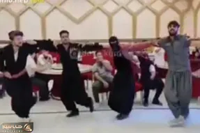 آواز محلی؛ جوونای نرم و چابک کرد جوری رقص پای کردی میرن که انگار پاهاشون پاستیله