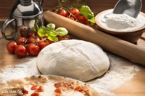 آموزش آشپزی؛ خمیر پیتزای نرم و لطیف + اندازه دقیق با لیوان