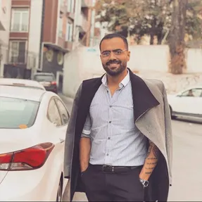 تبریک جنجالی رضا شیری به مادر مسعود صادقلو جنجالی شد!
