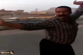 آواز شاد؛ مرد قیافش داش مشتیه ببینی حساب میبری ولی یه رقص بشکون لرزونی رفت شوکه میشی