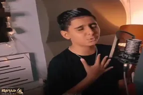 آواز احساسی؛ پسره صداش انقد روح بخشه بدون شک آینده اش روشنه و ازش یه خواننده درمیاد
