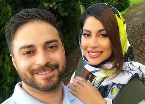 بابک جهانبش و همسرش در لب ساحل در حال خوشگذرانی!