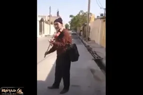 آواز خیابانی؛ ببینید پیرمرد دلشکسته چه گوش نواز و احساسی تو کوچه پس کوچه اجرا می کنه