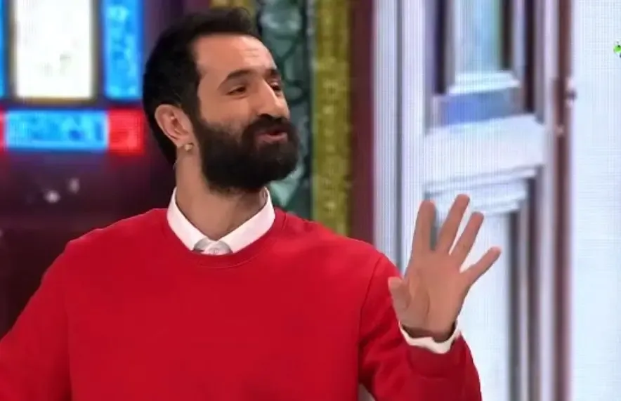 ایمان صفا چه گفت که استقلالی ها به صفحه اش هجوم آوردند و مجبور به عذرخواهی شد