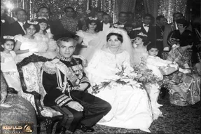 سفر به ایام قدیم؛ ولخرجی شب یلدای محمدرضا و فرح مخلوع زمانی که رعیت نان نداشت