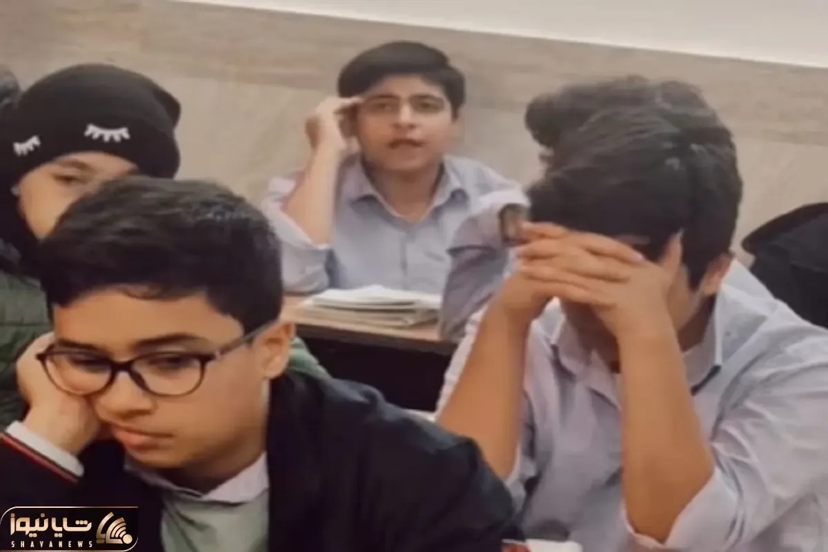 آواز احساسی؛ صدای زلال دانش آموز سر کلاس ادبیات که سنی نداره ولی حنجره اش خیلی پختس