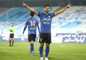 پیشنهاد وسوسه‌انگیز قطری‌ها برای ملی‌پوش استقلال