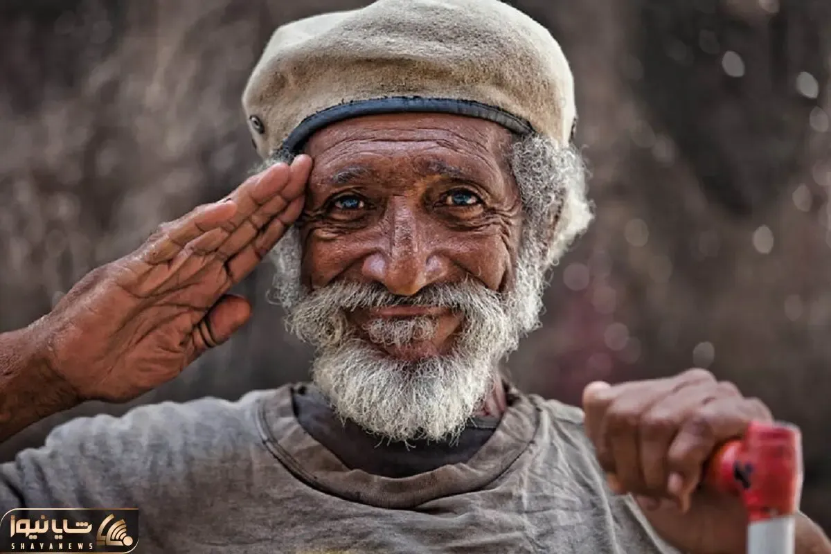 آواز جیگرسوز؛ پیرمرد از رنج و درد دوره جوانی چه ملال آور آهنگ کردی میخونه
