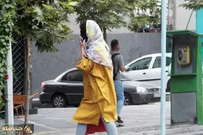 بازار داغ خرید باتوم و شوکر؛ زنان مشتری ثابت باتوم فروشی ها