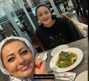عکس جدید شیلا خداداد و نفیسه روشن در رستوران لاکچری