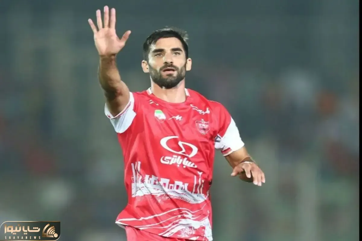 مدافع پرسپولیس ۳ هفته دور از میادین