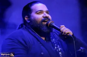 آواز معروفا؛ دختربچه فسقلی پرید رو سن با رضا صادقی همخونی کرد تماشاچیا تشویقشون کردن