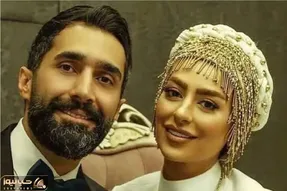 سکانس خندان/عینک فیک هادی کاظمی ترکوند از خنده/انگشتشو رد میکنه از عینک