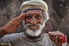 آواز جیگرسوز؛ پیرمرد از رنج و درد دوره جوانی چه ملال آور آهنگ کردی میخونه