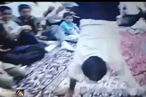 آواز شاد؛ تو عروسی دهه چهل تو مردونه پشتک میزنه و می رقصد