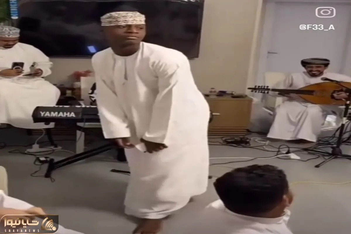آواز شاد؛ عربا تو یه لیگ دیگه میرقصن پسر عین مار شلنگی رقصید پیچ و مهره نداره