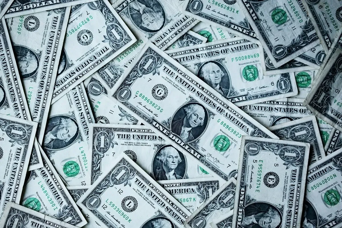 آخرین قیمت دلار و پیش بینی فردا سه شنبه 13 مرداد 1405 / کاهش یا افزایش؟