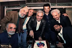 آواز شاد؛ علاقه ی شدید مهران مدیری به ترکا رو واسه تولد شاهانه اش رقصنده آذری آوورده