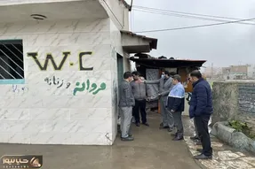 علاقه شدید آقای وزیر به نظافت توالت را قدر بدانید و مسخره نکنید